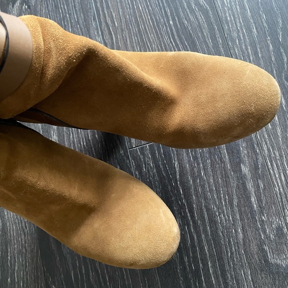 Gucci tan suede booties 38.5 - Picture 7 of 7